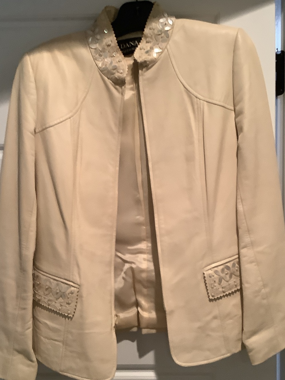Dana Buchman Cream Leather Tailored Blazer Jacket - Picture 2 of 8